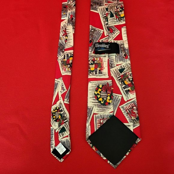 Wembley Christmas Red Silk Tie Photographs and Memories - Picture 6 of 12